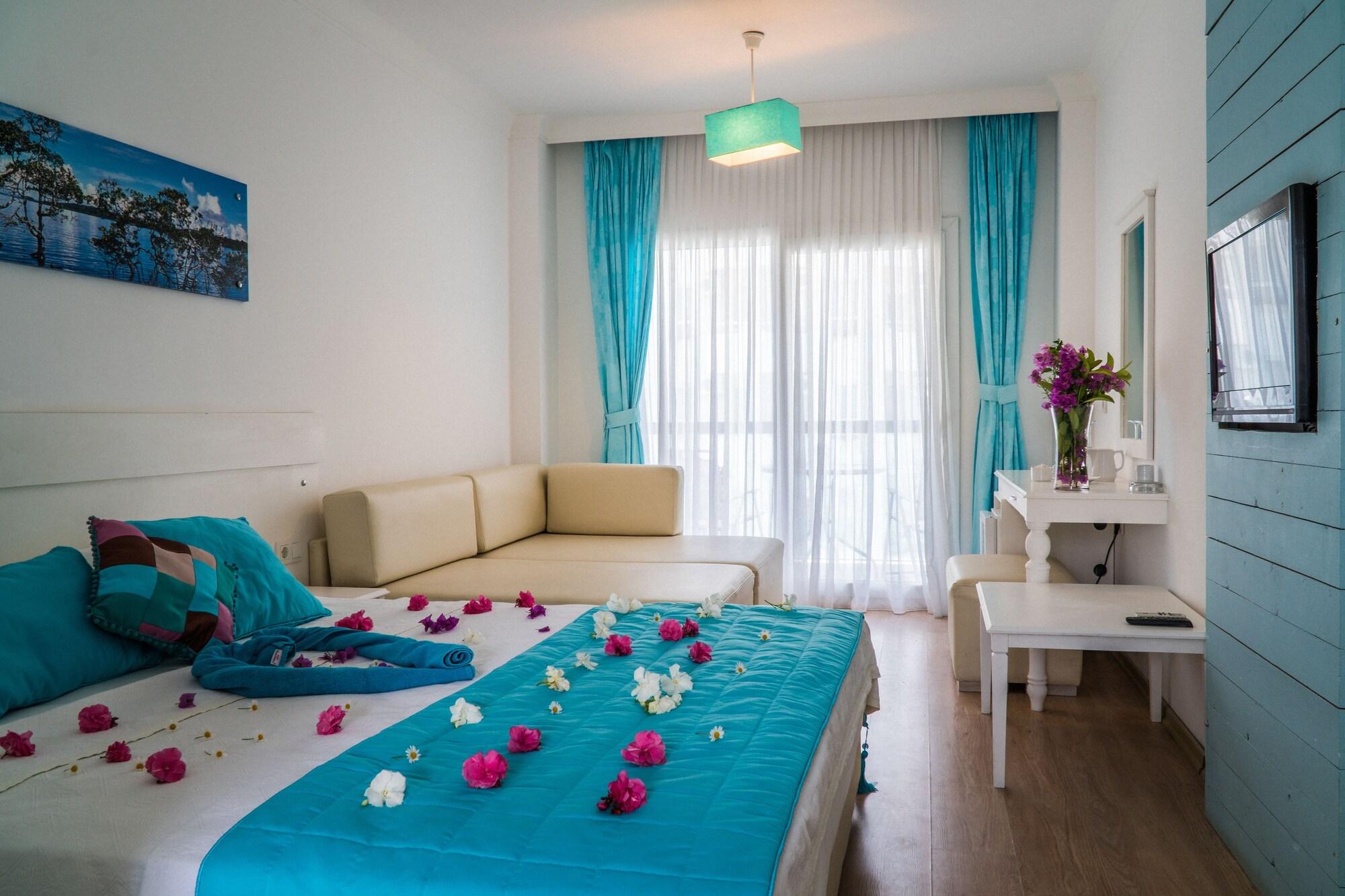 Otel Yeni Çeşme 외부 사진