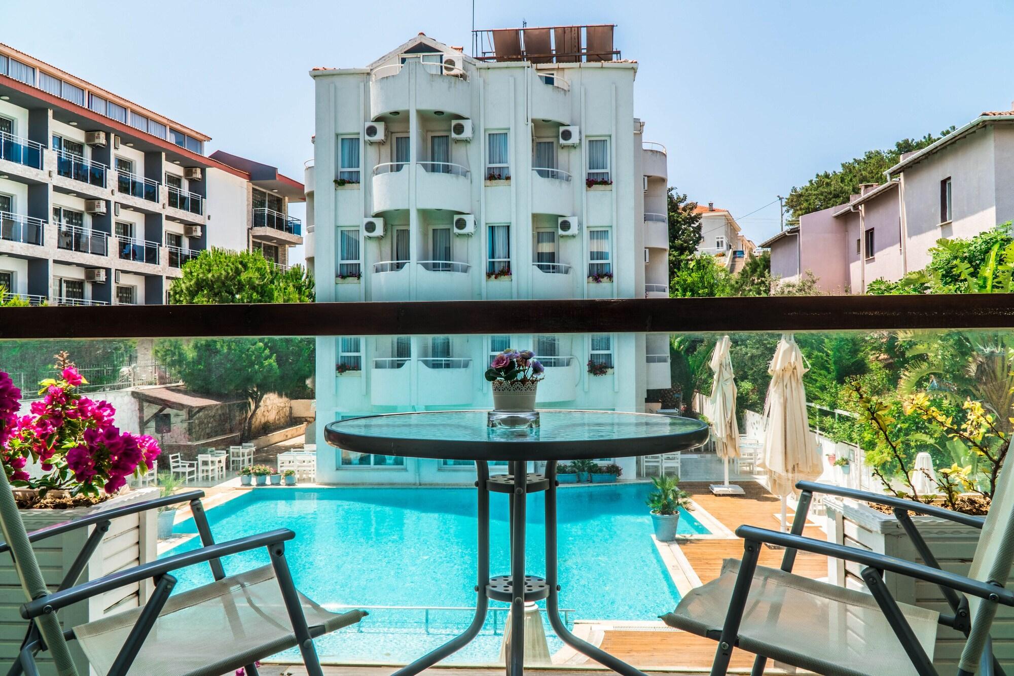 Otel Yeni Çeşme 외부 사진
