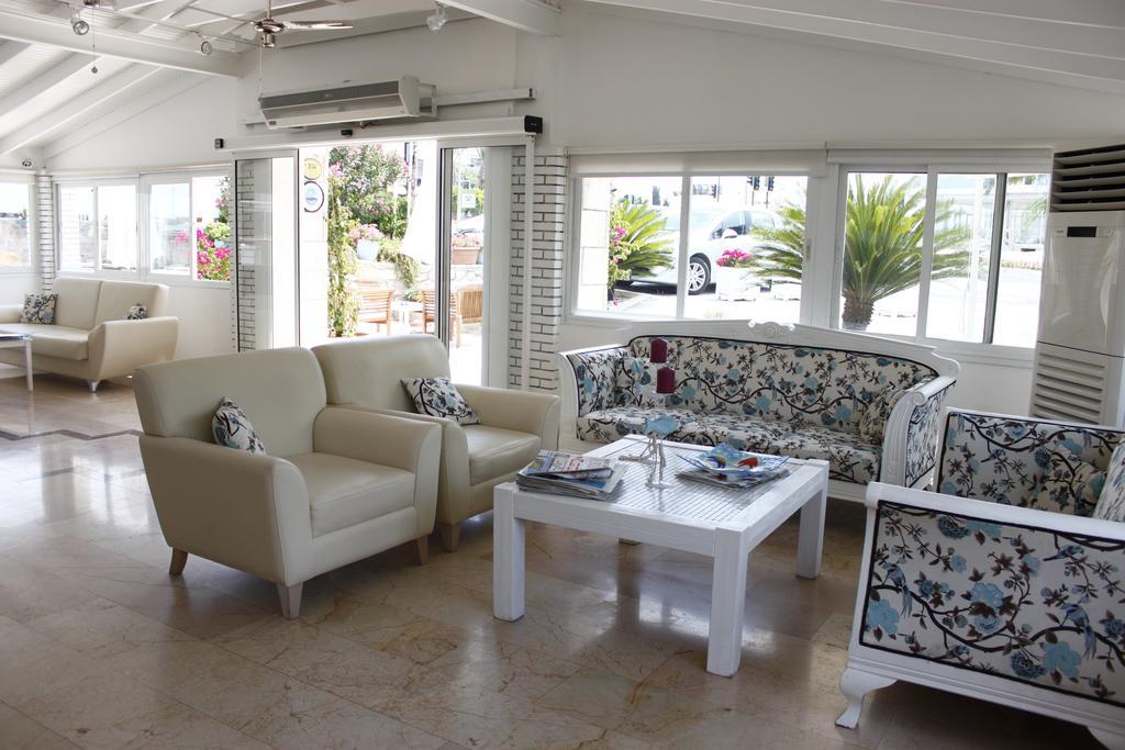 Otel Yeni Çeşme 외부 사진