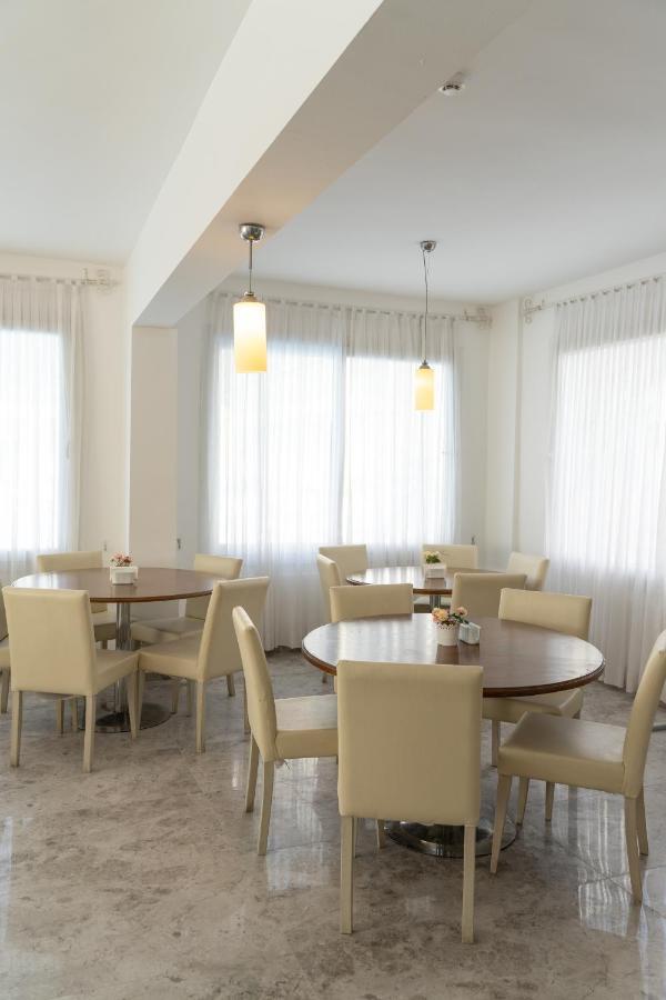 Otel Yeni Çeşme 외부 사진